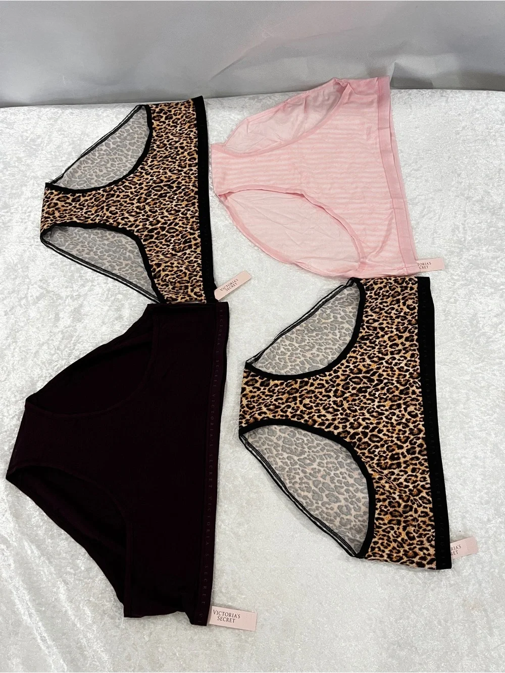 Victoria's Secret Lot Of Four Underwear Panties Brief Size X-Large Cotton Blend